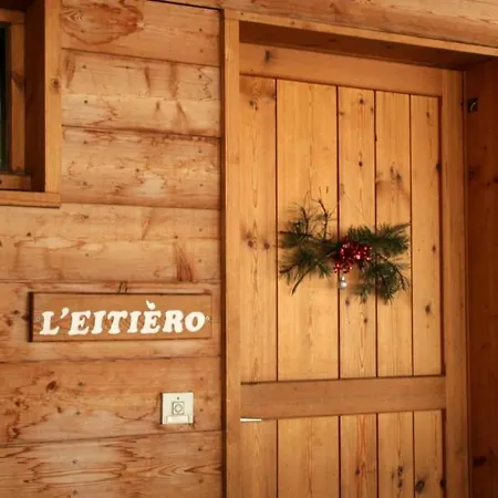 L'eitiero Hameau Des Chazals Hautes Alpes Chalet Nevache
